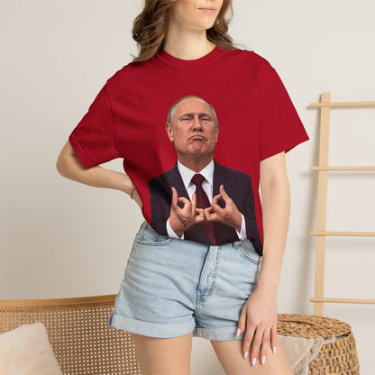 Confidently Wrong Leader Pose Tee
