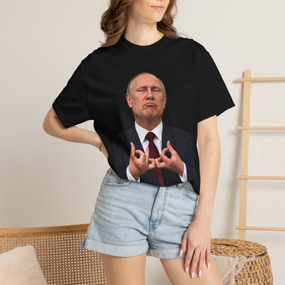 Confidently Wrong Leader Pose Tee